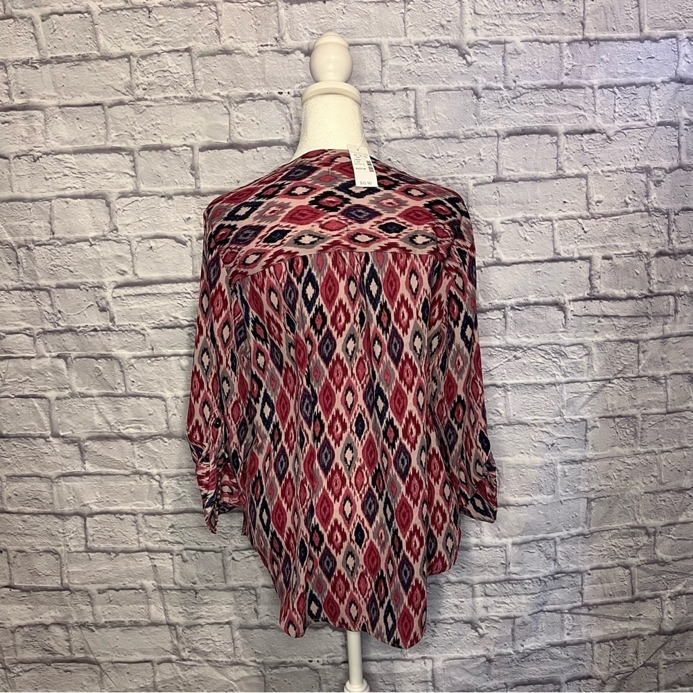 Maurice’s Atwood Geo Print 3/4 Sleeve Popover Blouse - Picture 3 of 4